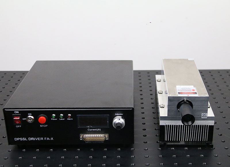 1064nm 5W Semiconductor Laser Powerful IR Laser Source
